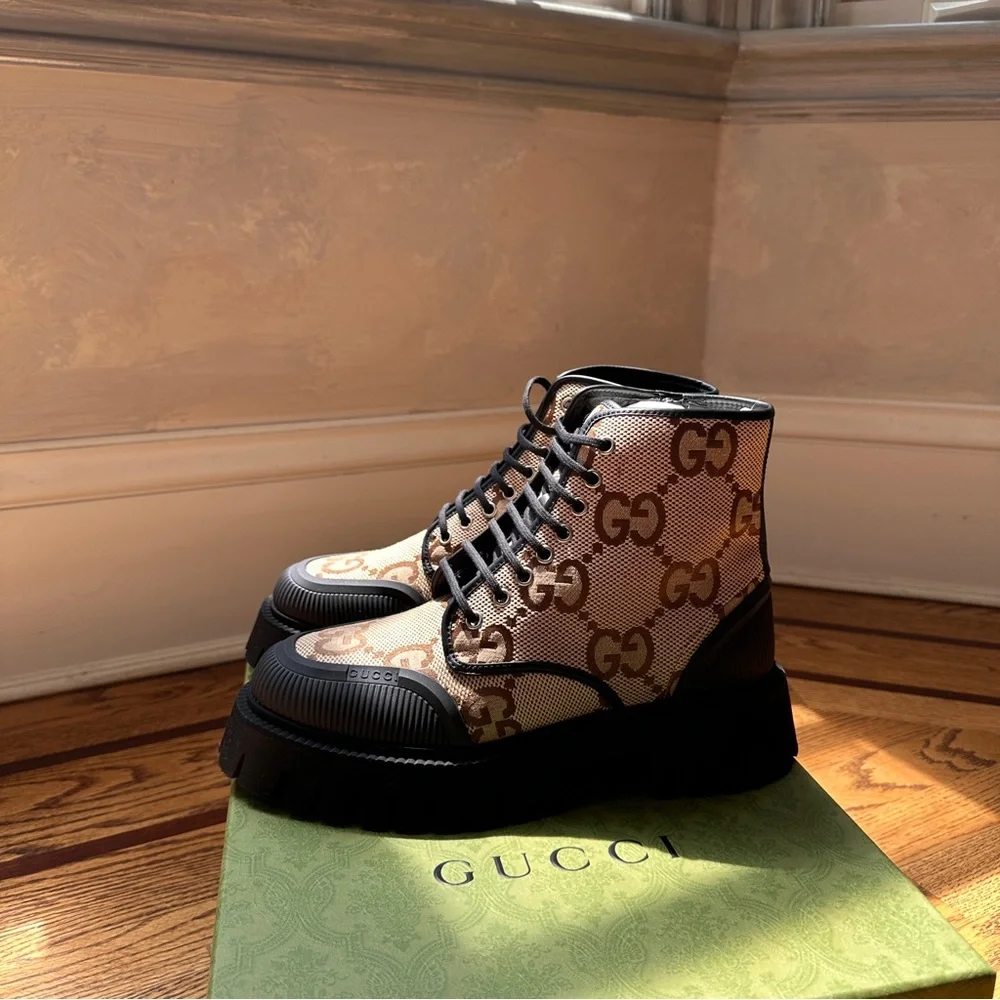 Gucci Maxi‎ GG Canvas Lace Up Boots Size 40.5 New with Box